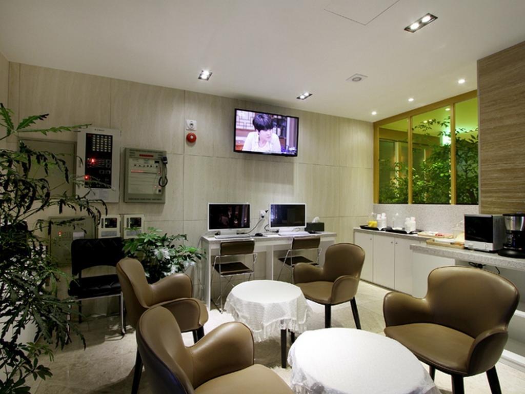 Donggyeong Hotel Seoul Exterior photo